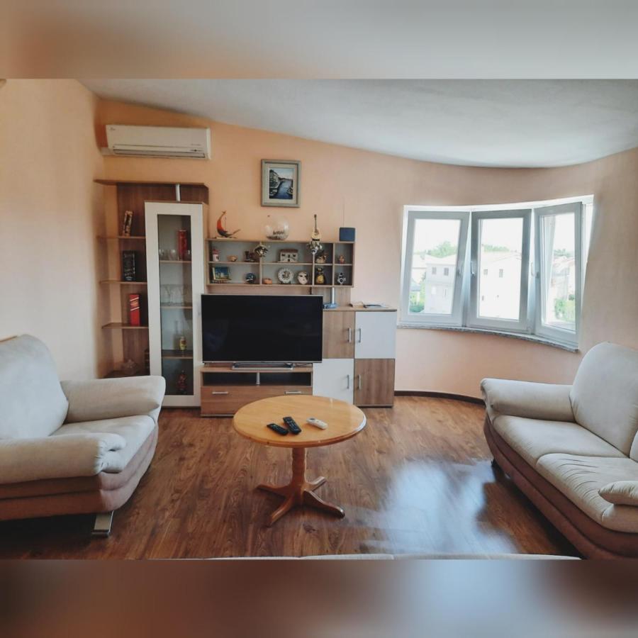 Apartman Julienne Kaštela Exteriör bild
